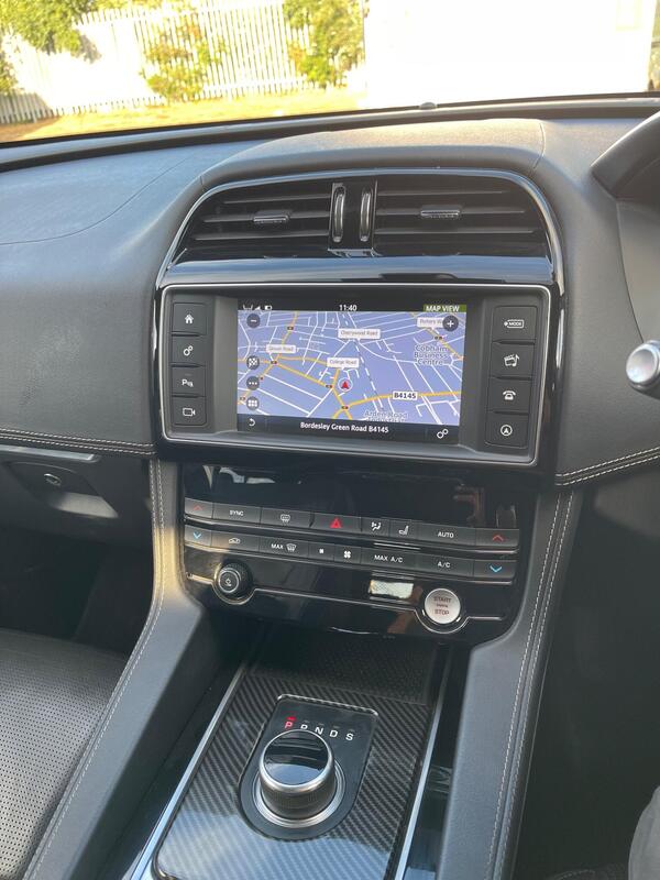 2017 Jaguar F-PACE 2.0 D180 R-Sport AWD - photo 6